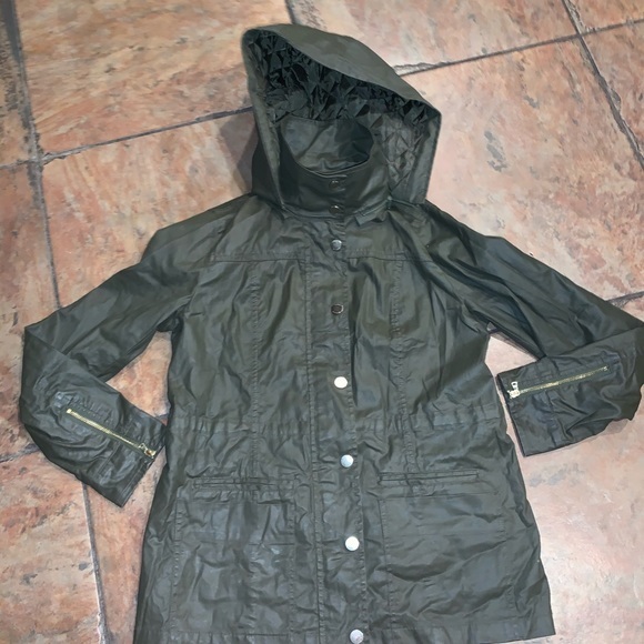 Tommy Hilfiger hooded waterproof jacket EUC sZ M - Picture 6 of 7